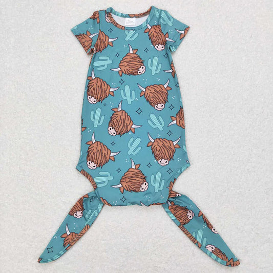 **PREORDER** Newborn Gown