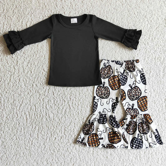 **PREORDER** Pumpkin Bell Set